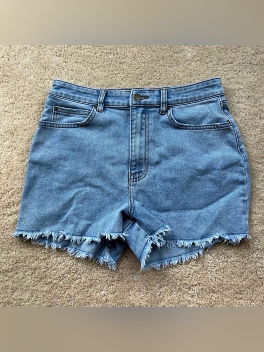 ⭐️ Billabong High Rise Cutoff Blue Jean Shorts - Size 27 - EUC - Stretch